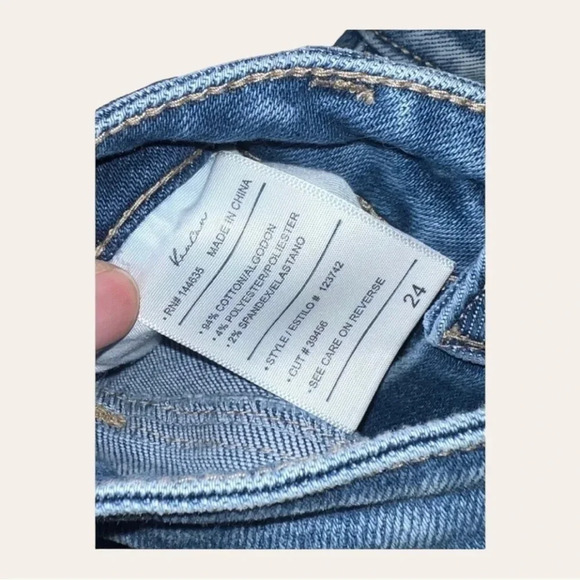 0857. KANCAN DENIM JEANS SIZE 24 DISTRESSED‎ WITH SHARK BITE HEM - Picture 5 of 10